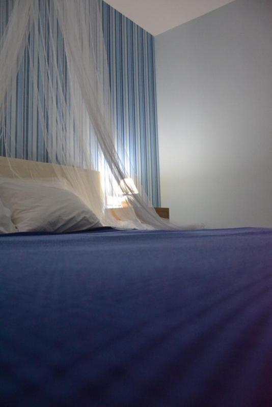 Valente Perlia Rooms Poros Town Exterior foto